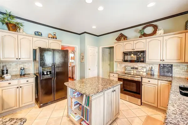 6419 Conifer CIR, Indian Trail, NC 28079
