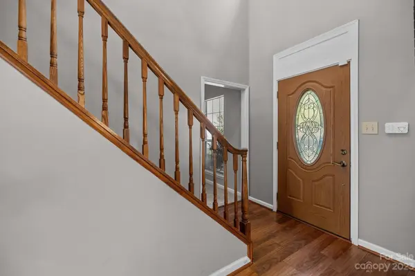12105 Acadia LN, Matthews, NC 28105