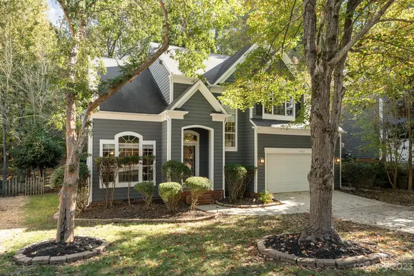 4123 Beauvista DR, Charlotte, NC 28269