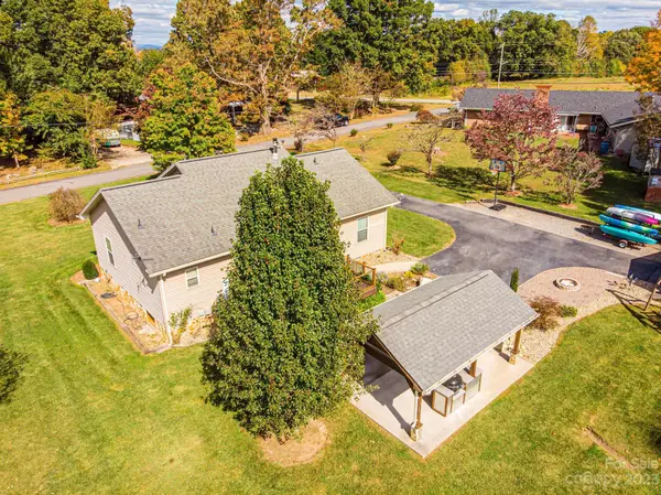 101 Third AVE, Hildebran, NC 28637