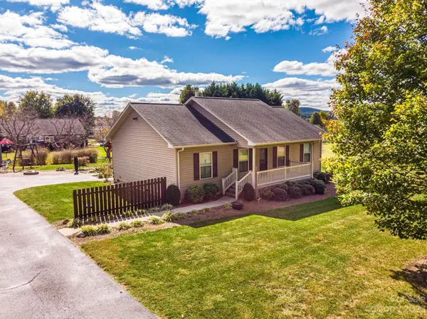 101 Third AVE, Hildebran, NC 28637