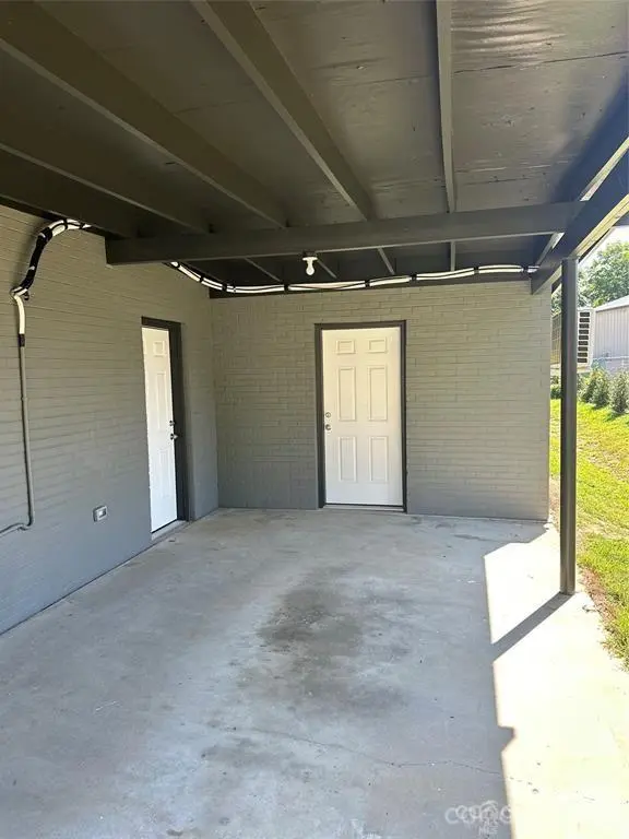 39 Hawkins RD #2, Marion, NC 28752