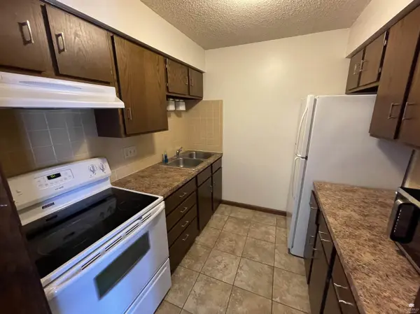 923 Vattier ST, Manhattan, KS 66502