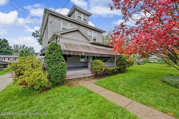 962 Throop ST, Dunmore, PA 18512