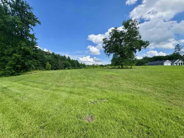 2622 Lynn Ridge CIR, Lynnville, IN 47619