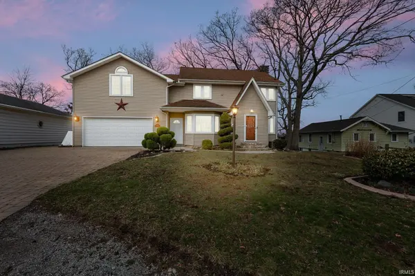 1080 Lane 210 Hamilton Lake ***, Hamilton, IN 46742