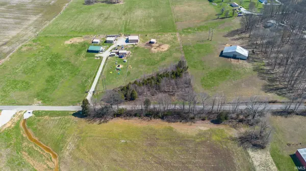 Stonington RD, Orleans, IN 47452