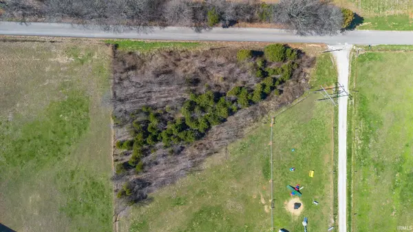 Stonington RD, Orleans, IN 47452