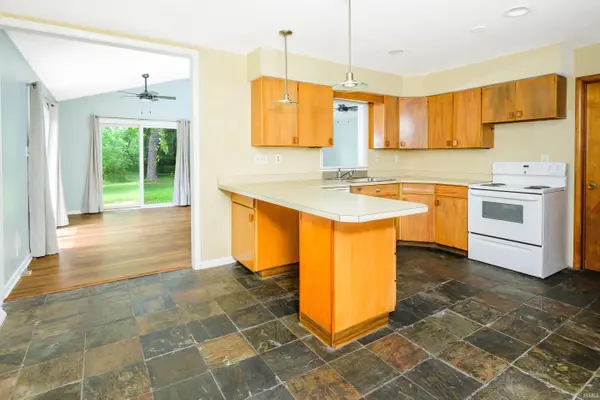 117 N Hillsdale DR, Bloomington, IN 47408
