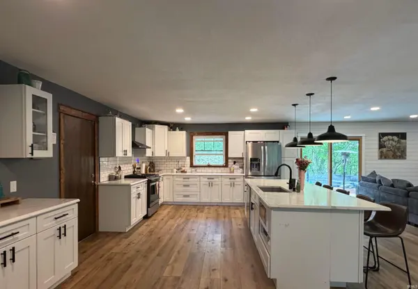 1802 S Carole CT, Peru, IN 46970