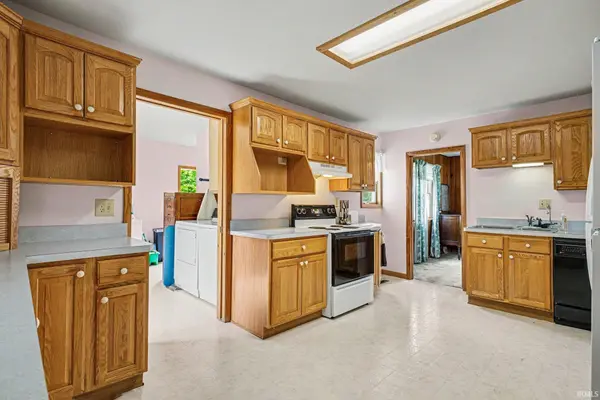 2824 BASHOR RD, Goshen, IN 46526