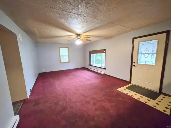 308 S Second ST, Pierceton, IN 46562