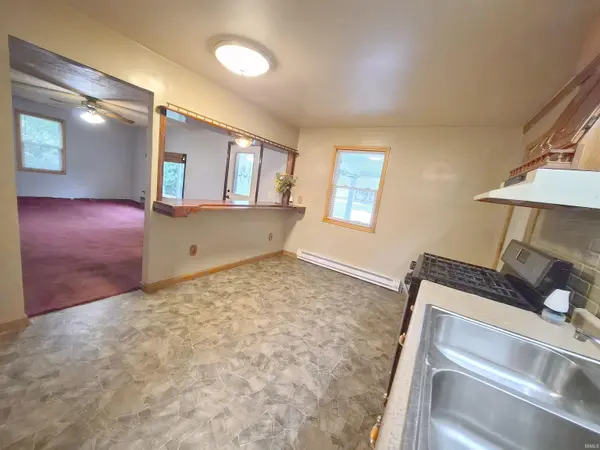 308 S Second ST, Pierceton, IN 46562