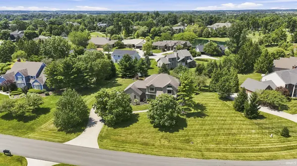 2312 Sycamore Hills DR, Fort Wayne, IN 46814