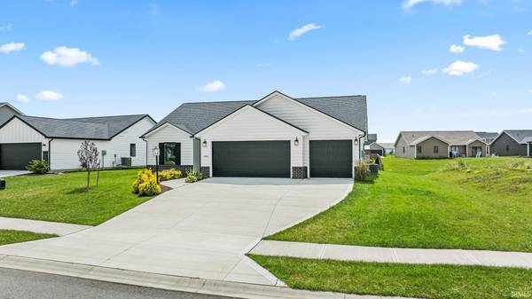 13583 Fringe Tree TRL, Fort Wayne, IN 46814