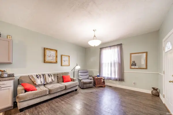 560 N 12th ST, New Castle, IN 47362