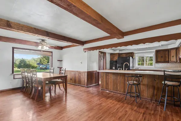 19279 County Road 40 ***, Goshen, IN 46526-5448