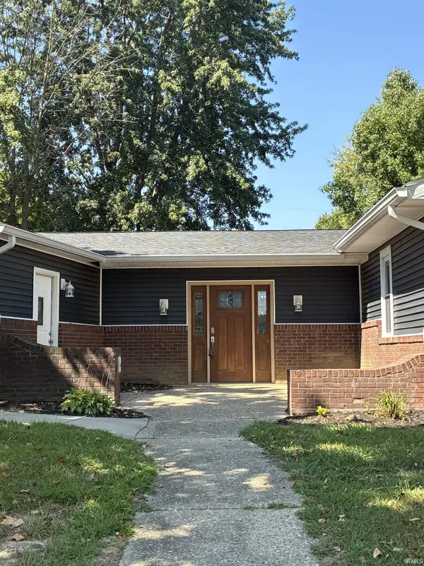 608 Indiana ST, Bicknell, IN 47512