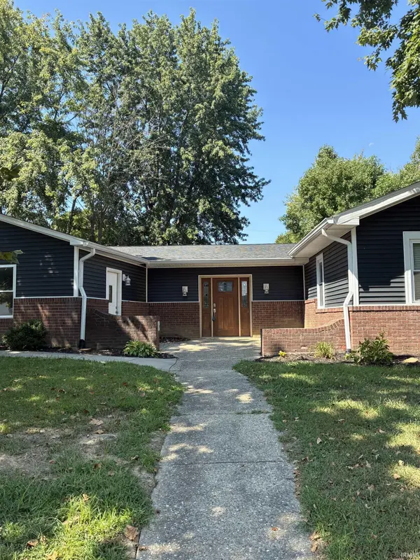 608 Indiana ST, Bicknell, IN 47512