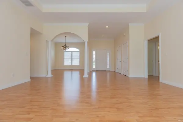 4449 Winsley CV, Evansville, IN 47725