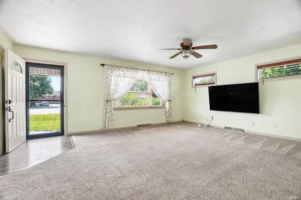 22055 State Road 120 ***, Elkhart, IN 46516