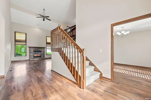 1763 Pinelock CT, New Haven, IN 46774-3409