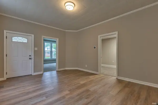 1308 E Walnut ST, Evansville, IN 47714-1118