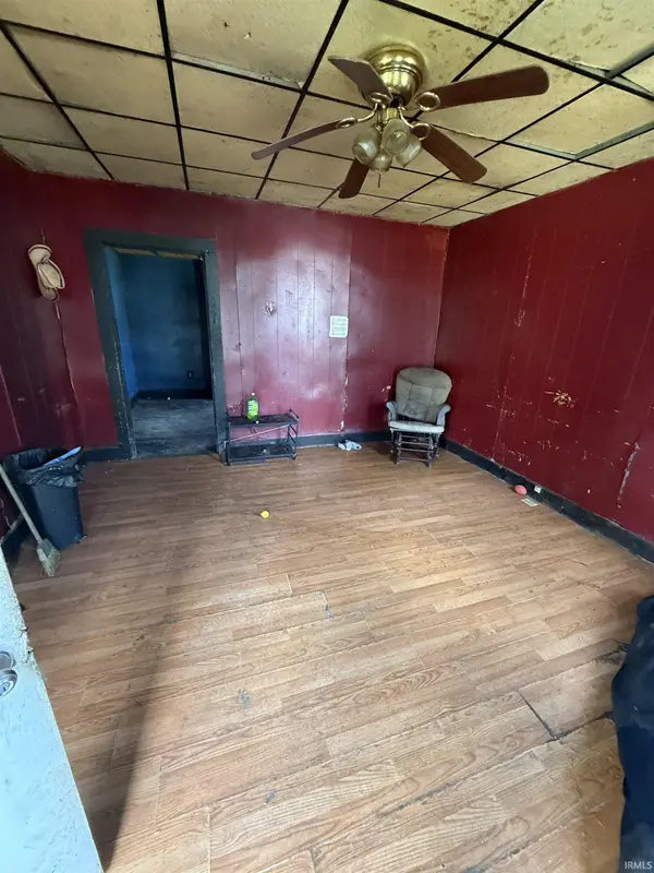 1204 Harriett ST, Evansville, IN 47710