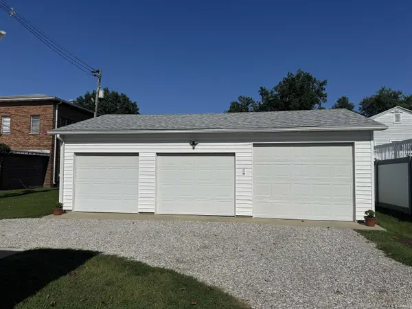 1209 N Boeke RD, Evansville, IN 47711-4907
