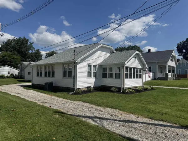 1209 N Boeke RD, Evansville, IN 47711-4907