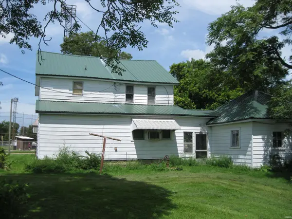 1221 ADAMS ST, Decatur, IN 46733