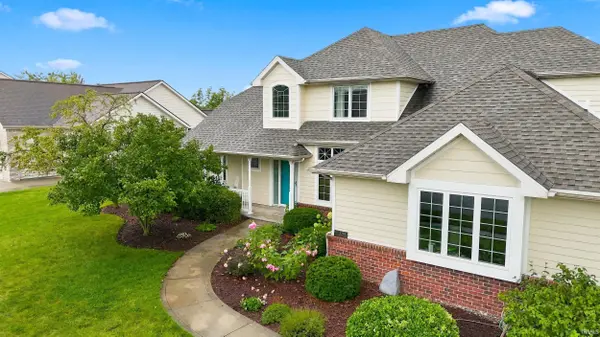 12811 Crystal Creek Pkwy, Fort Wayne, IN 46845-2360