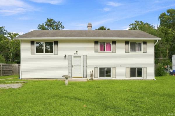 1183 Woodmere DR, New Haven, IN 46774