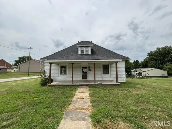 200 N Center ST, Francisco, IN 47649-9720