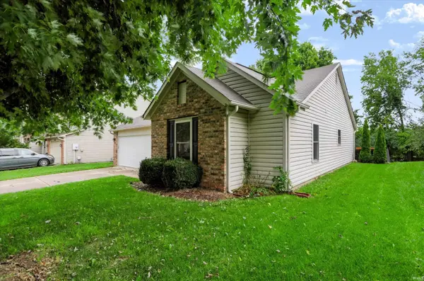 4846 Oakleigh Pkwy, Greenwood, IN 46143