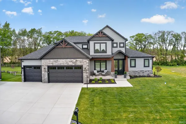 15111 Gossamer TRL, Granger, IN 46530-1467