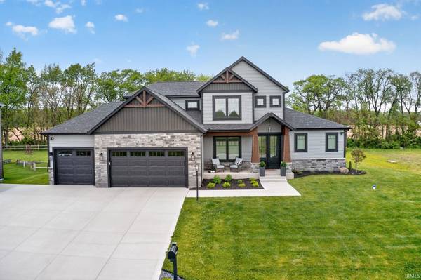 15111 Gossamer TRL, Granger, IN 46530-1467