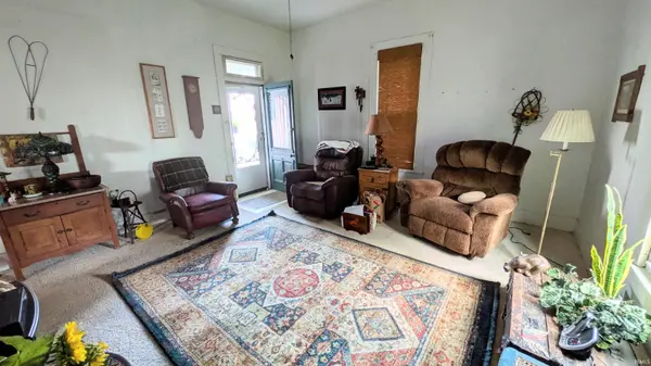 225 S Gibson ST, Princeton, IN 47670