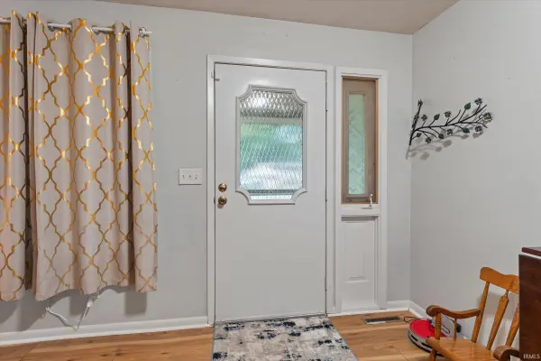 29671 Carolina AVE, Elkhart, IN 46516-1317