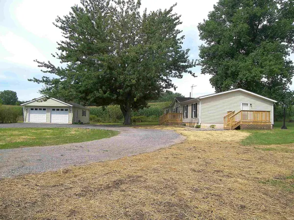 7321 S Caldwell Lake DR, Claypool, IN 46510
