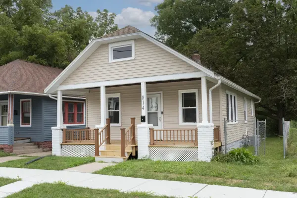 814 Sancome AVE, South Bend, IN 46628