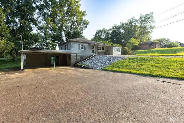 520 Center ST, Rockport, IN 47635