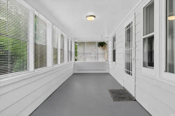 1338 Obrien ST, South Bend, IN 46628