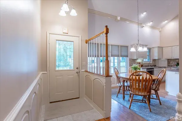 5666 Cherry Hill DR, Newburgh, IN 47630