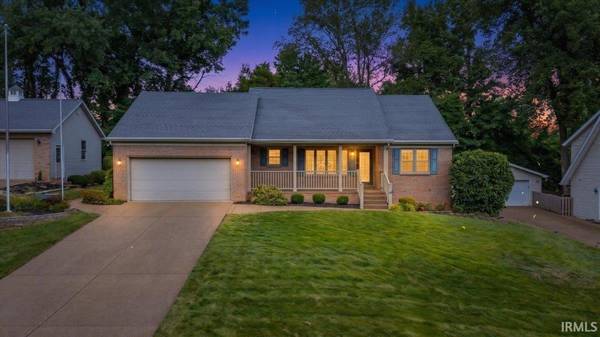 5666 Cherry Hill DR, Newburgh, IN 47630
