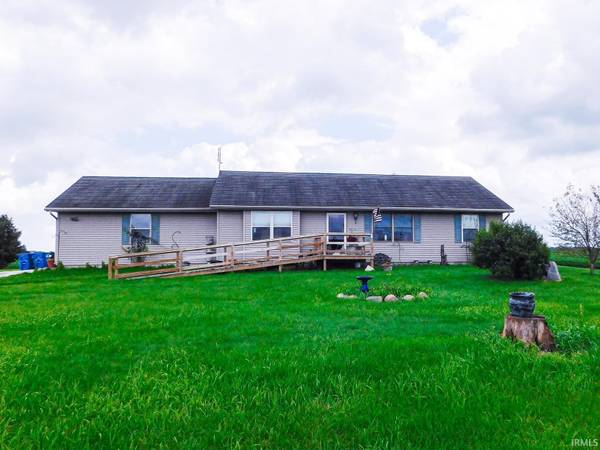 4953 N 450 E ***, Craigville, IN 46731-9717
