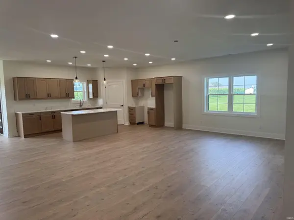 25 Chrysler AVE, Wabash, IN 46992