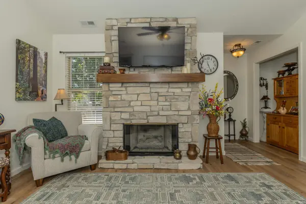 8217 River Park WAY, Evansville, IN 47715