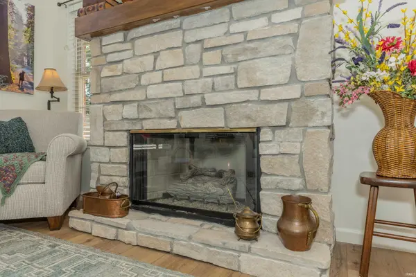 8217 River Park WAY, Evansville, IN 47715