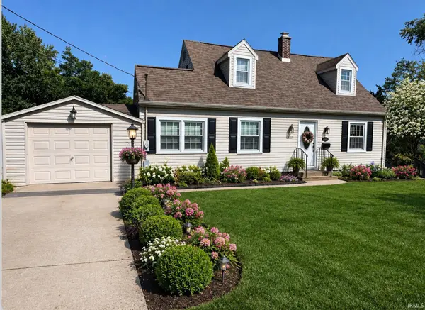 1717 Russell AVE, Evansville, IN 47720